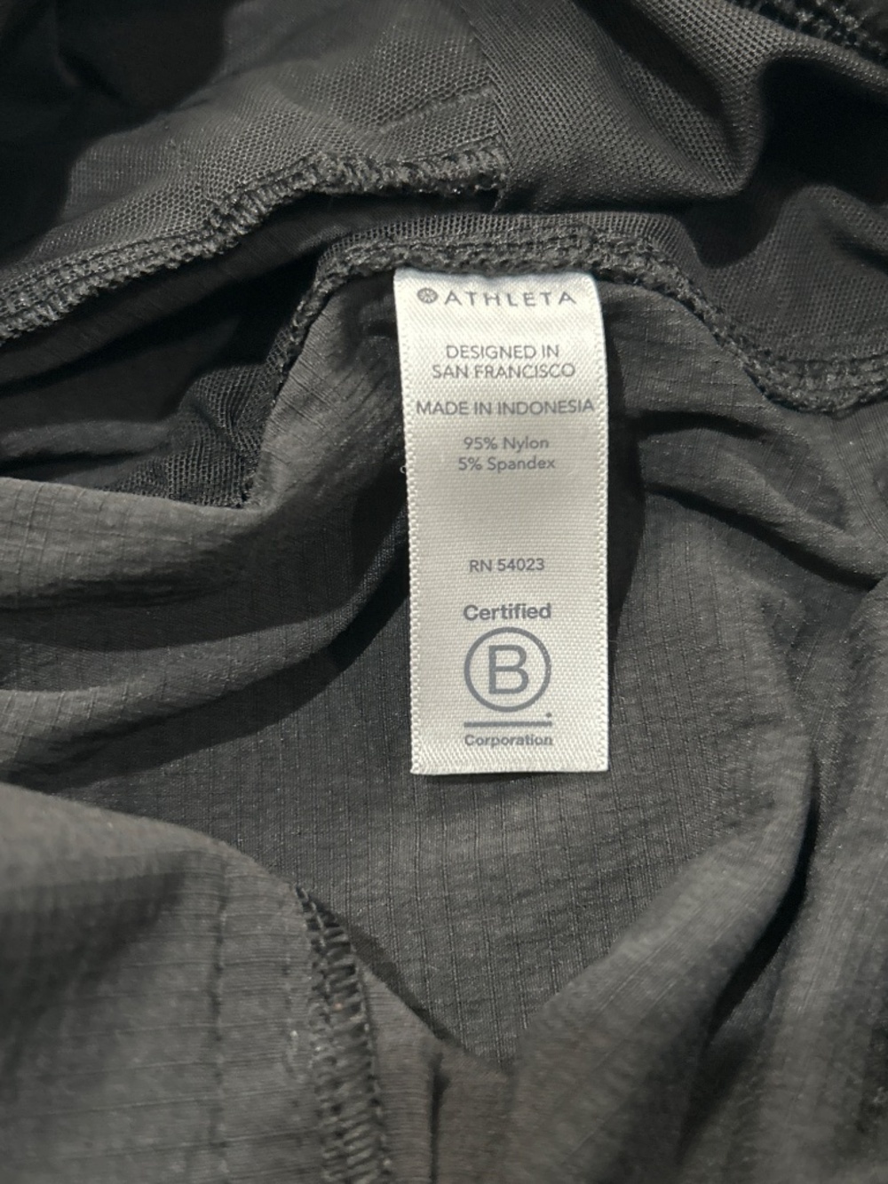 Athleta Trekkie Utility Cargo Belted Black Pants For Travel Or Hiking Size 8 - Picture 12 of 16